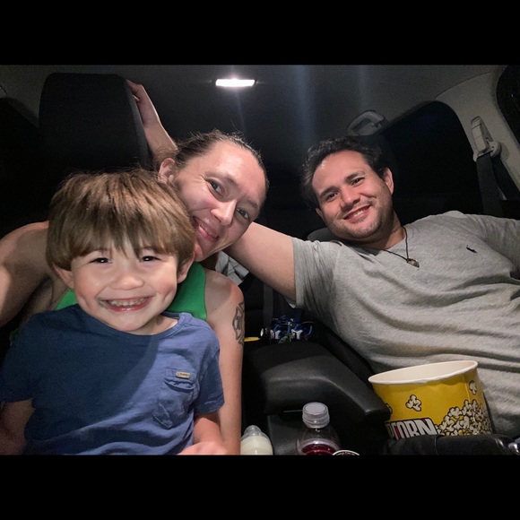 Meet your Posher, Shelly - Picture 8 of 12